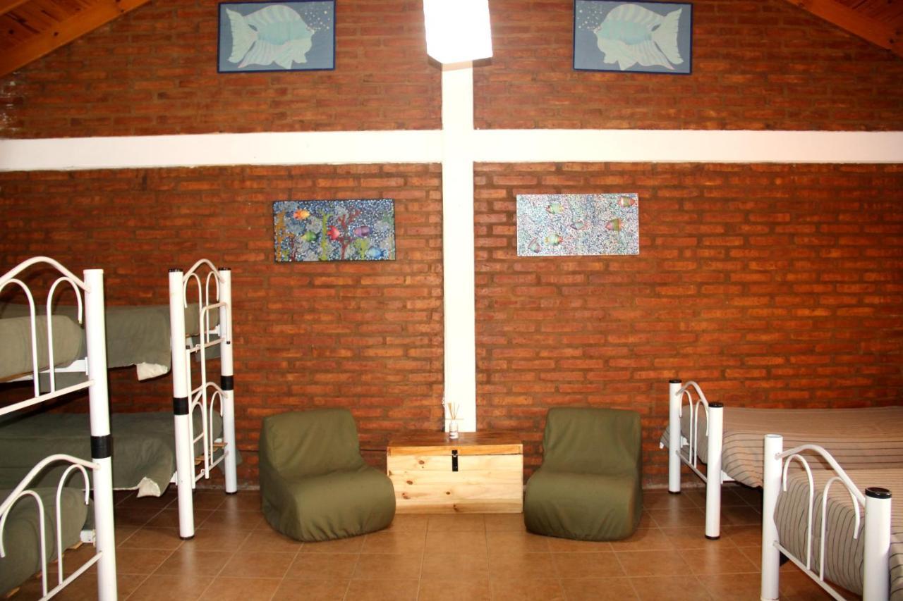 Hostel Bahia Ballenas Puerto Pirámides Esterno foto