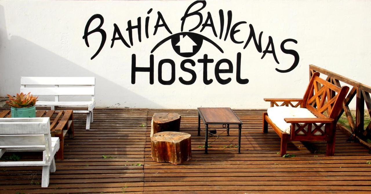 Hostel Bahia Ballenas Puerto Pirámides Esterno foto